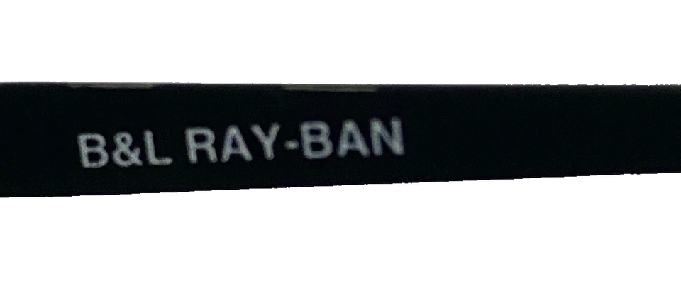 MARCO RAYBAN DE METAL B&L VINTAGE EN NEGRO Foto 2 de 4