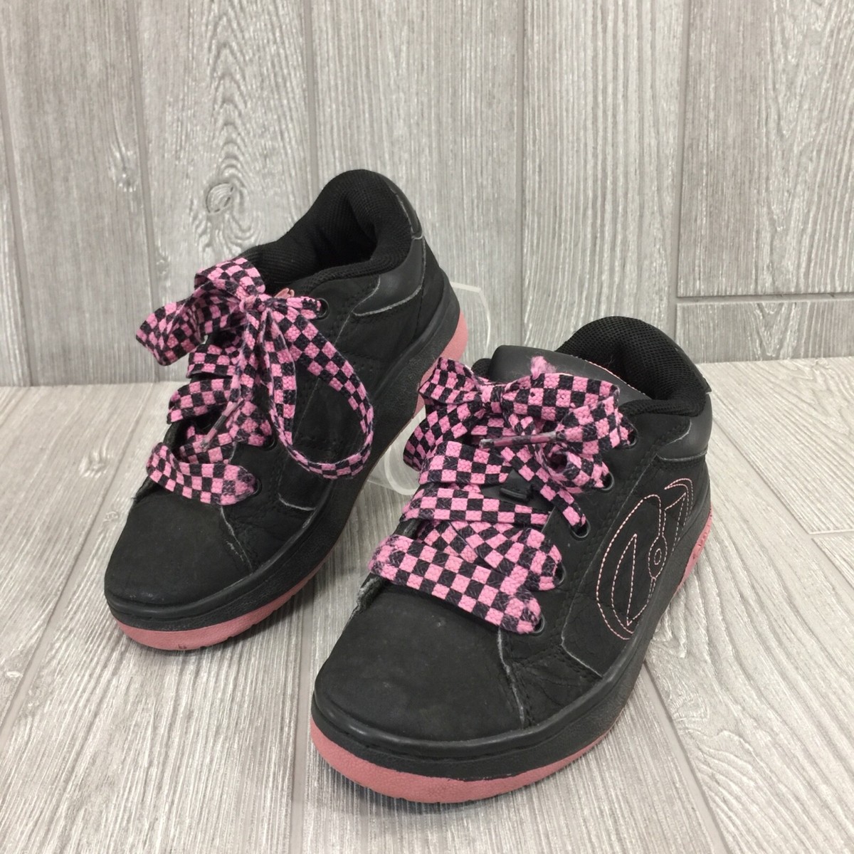 Heelys Girls Sz 1 Womens Sz 2 Roller Shoes Style 7144 Athletic