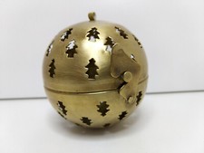 Pomander - Diffuseur de senteurs en laiton (8 cm)