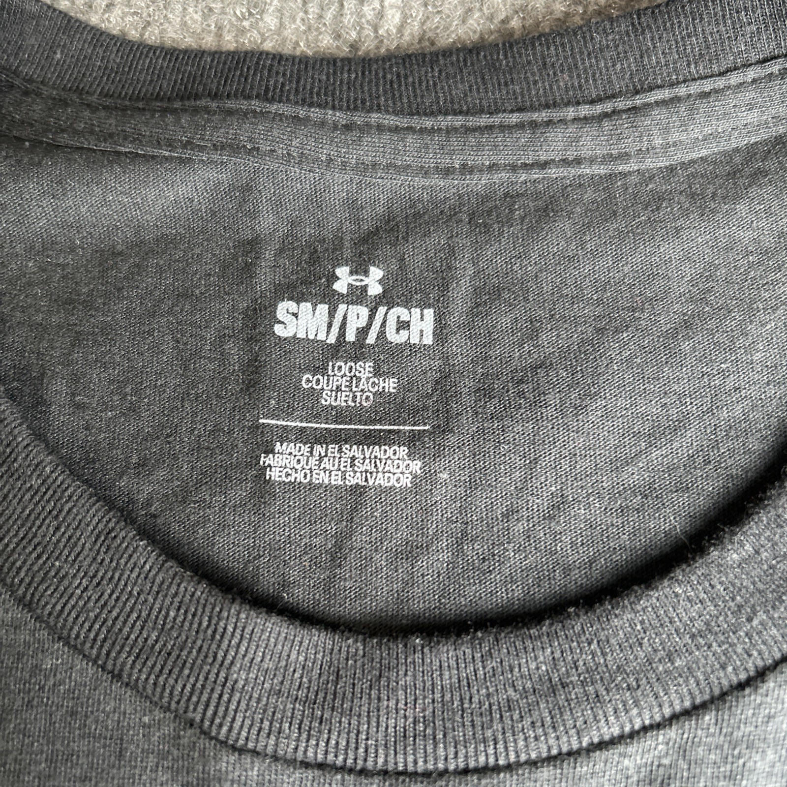 Under Armour Loose Fit Black Short Sleeve Baseball Shirt Mens Small 1218 New thumbnail 3