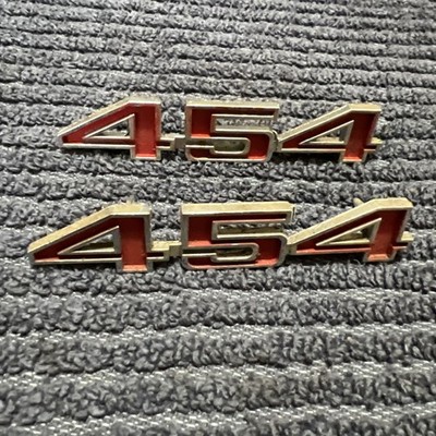 1970 1971 1972 Chevelle SS LS6 LS5 GM NOS 454 Fender Emblems 3981833 3975410