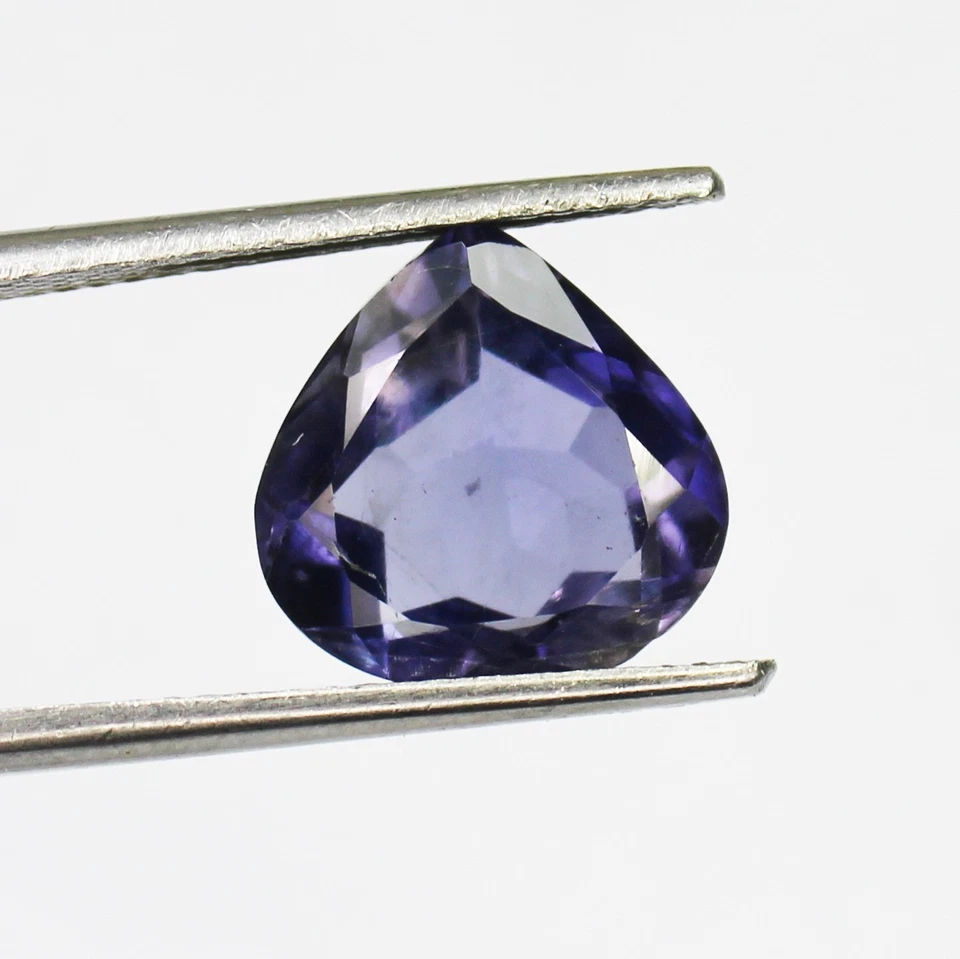 Natural Blue Iolite Piece In Heart Shape 3.65 Carats Piece 11x11x6 mm - Image 4 of 4