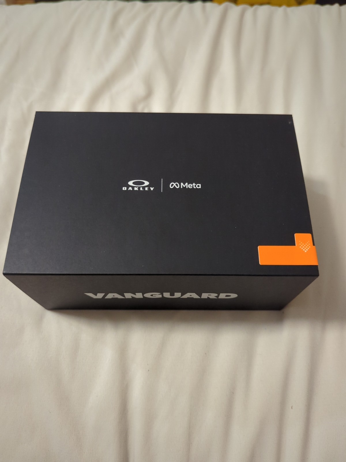 Oakley Meta Vanguard Sunglasses White Frame Prizm Sapphire Lenses