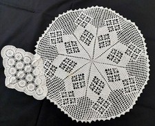 2 pcs - Various Off White Crochet Doilies - Lot