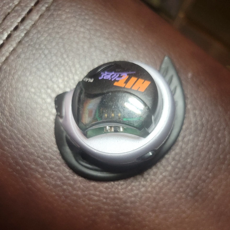 Rare HIT CLIPS Micro Personal Right Ear Player Hasbro 2002 Unit Only  - Image 3 of 3