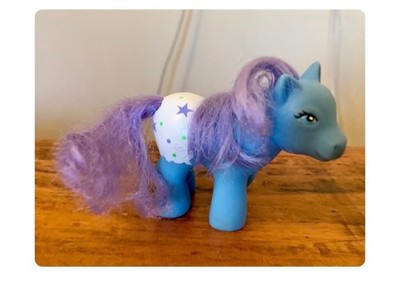 Vintage, 80er Jahre, lila Haare, Kunststoff, Pony, mit Windel, Windel, Pferd, Spielzeug