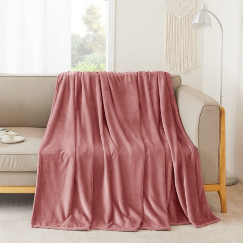 Fleece Throw Blanket for Couch, Fuzzy Cozy Super Soft Flannel Blanket, Lightw...
