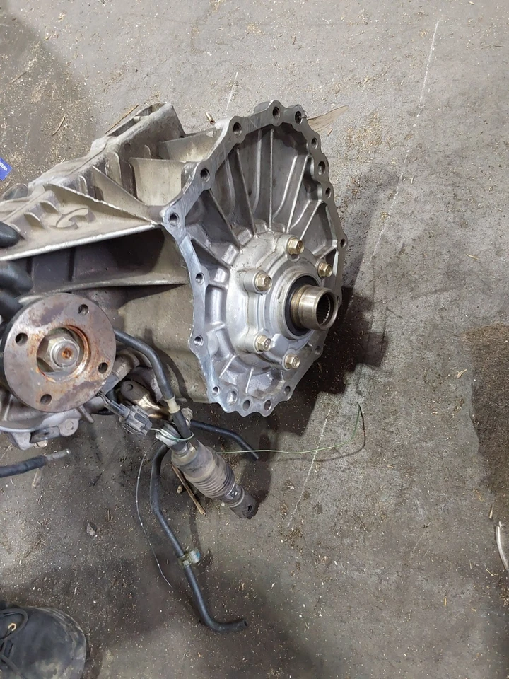 1999 - 2003 英菲尼迪 QX4 转移箱总成原始设备制造商 331002W511 — 第 4/4 张图片