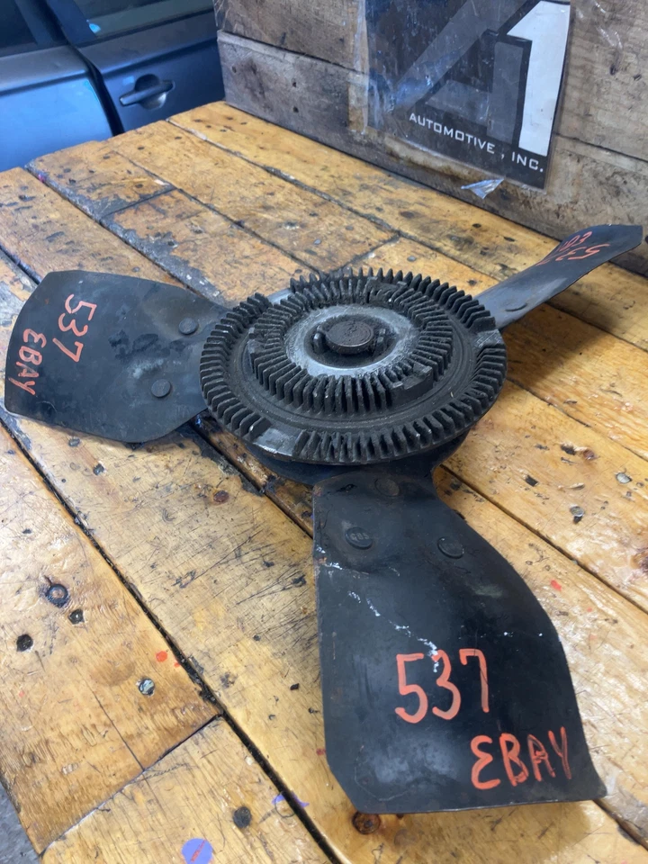 GMC 1980-1986 CAMIONETA PICKUP 10-30 1500-3500 MONTAJE DE ASPAS DE VENTILADOR STOCK OEM Foto 2 de 4