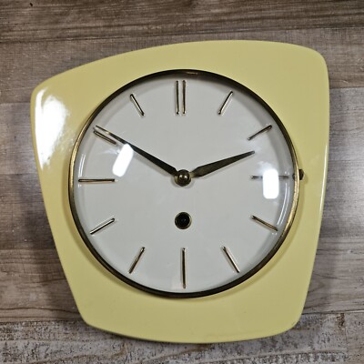 Traumhafte 50er Jahre  Wanduhr Gelb keramik WGP pottery mid century 