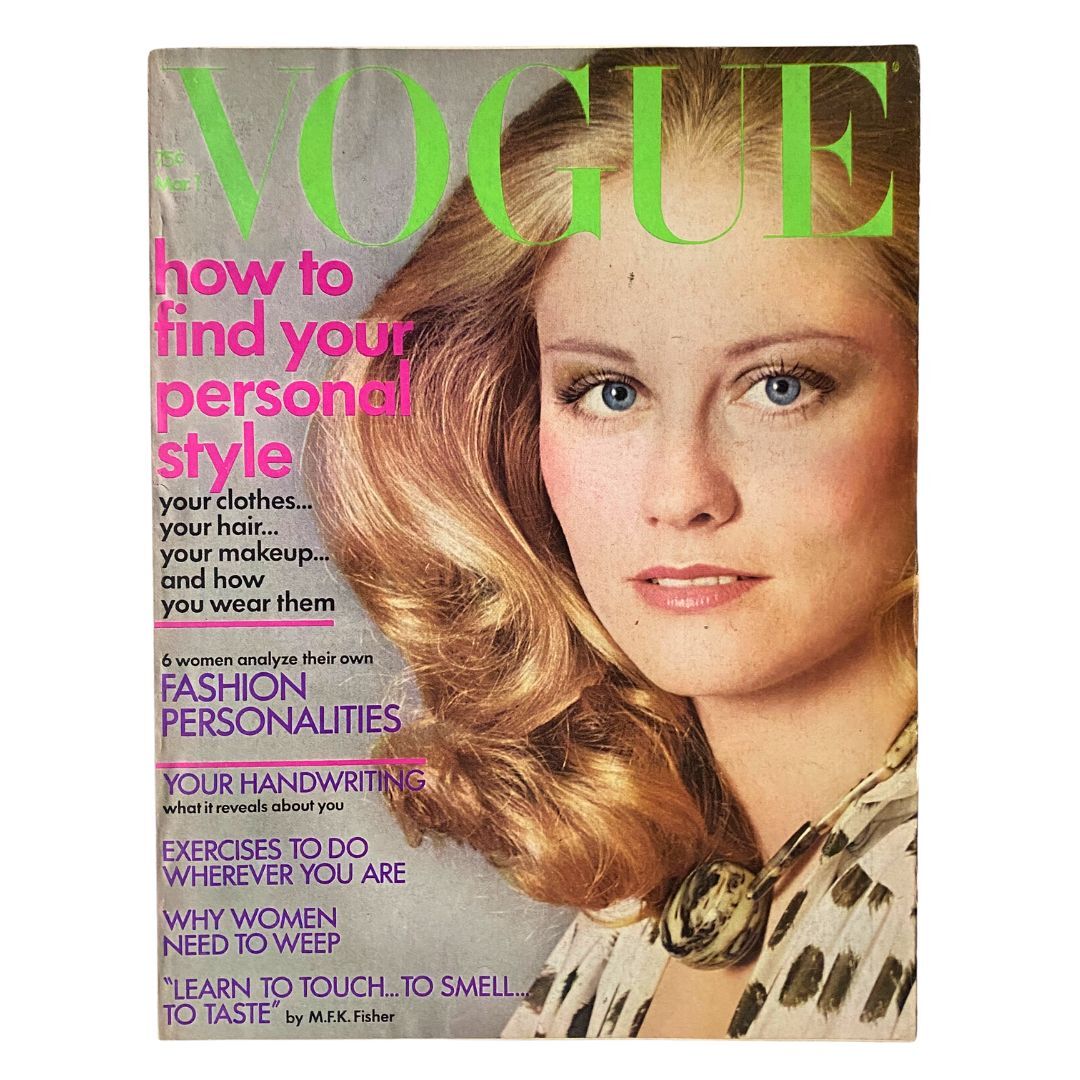 洋書 UNSEEN VOGUE Unseen Vogue: The Secret History of