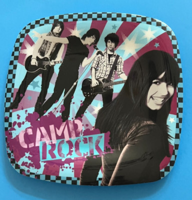 DISNEY CAMP ROCK Melamine Plate ~ 8.5 in ~ Demi Lovato Jonas Brothers Excellent