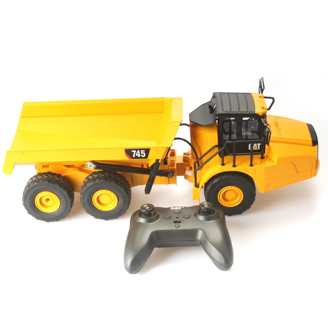 Diecast Masters CAT 25004 1 24 RC 745 Articulated Truck RTR w Radio Battery
