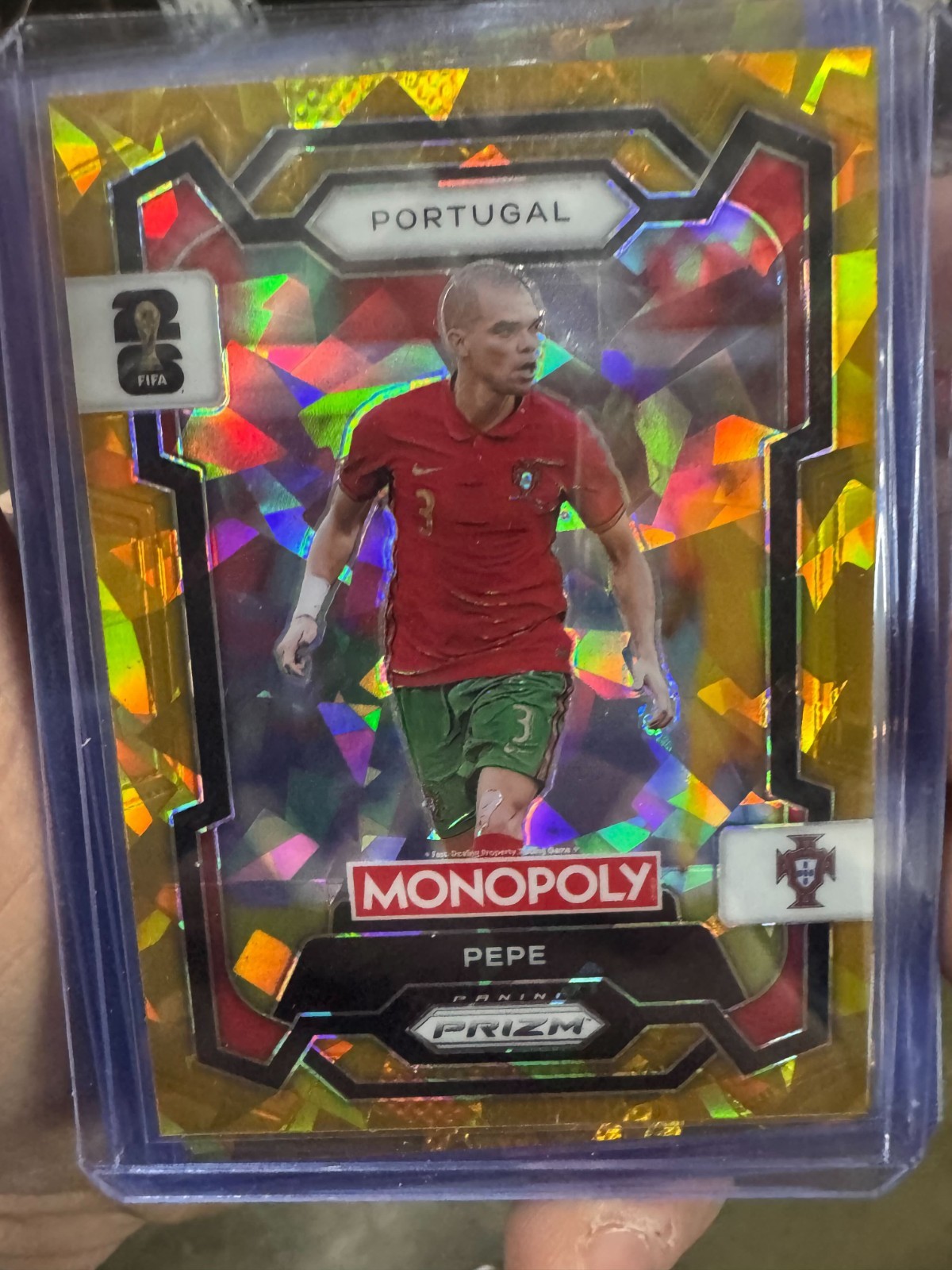 2026 Panini Prizm FIFA World Cup Cards #28 Pepe – Portugal, Gold Cracked Ice