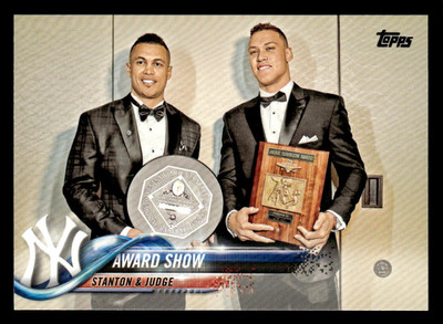 2018 Topps #389 Award Show Giancarlo Stanton Aaron Judge New York Yankees