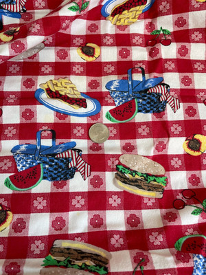 Vintage Red Gingham Plaid Picnic Fabric Flag Burgers Pies Pattern Cotton READ