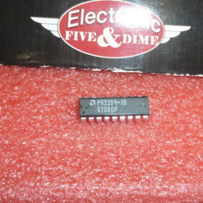 P82284-10 AMD  Clock Generator, CMOS, PDIP18 IC
