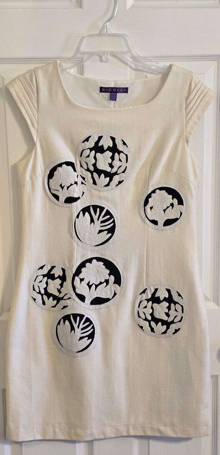 NICOLA Women's Cream Sheath Dress Floral Cutout Embroidered Sleevele Size M