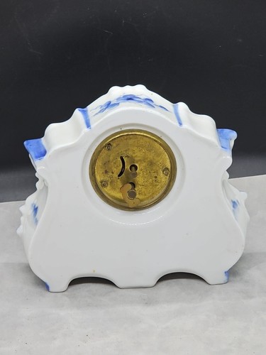 Petite 5.5" Vintage Wind Up Blue Delft Style Porcelain Case Mantle Desk Clock - Picture 6 of 15