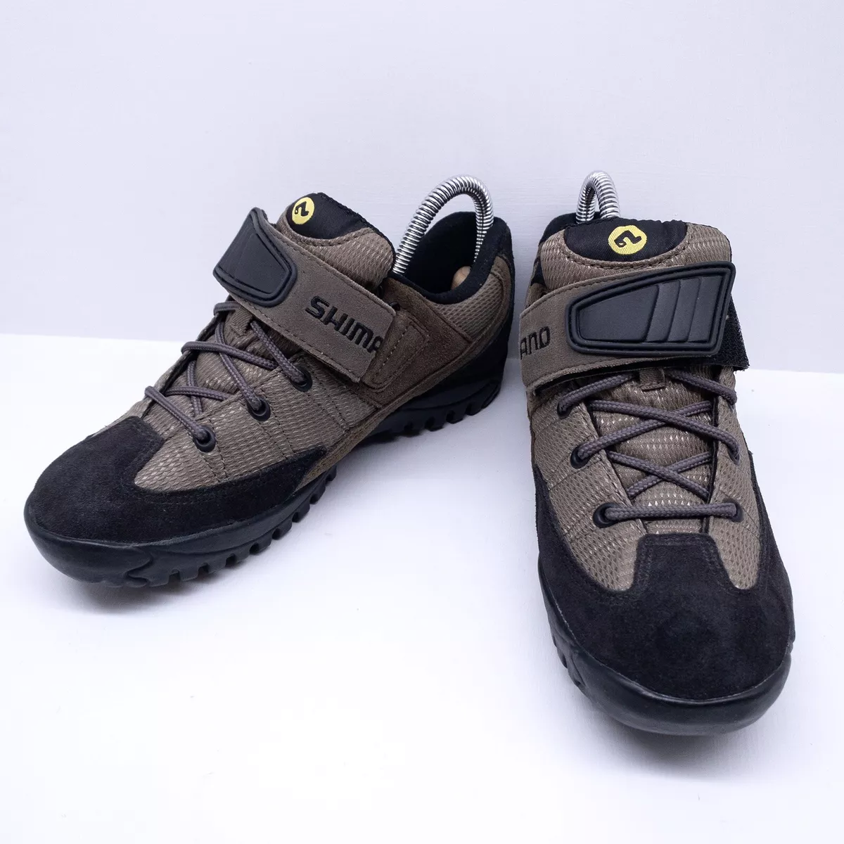 Cycling shoes 2 best sale bolt