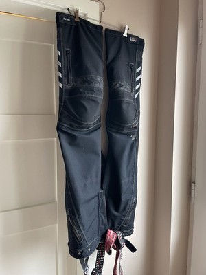 Rukka Armacor Damen Motorradhose, Gr. 40, Länge C2 (normale Länge) schwarz