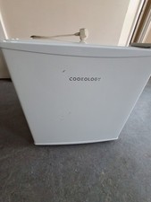 Cookology Table Top Fridge 45L Mini Drinks Cooler & Freezer Zone - White MFR45WH