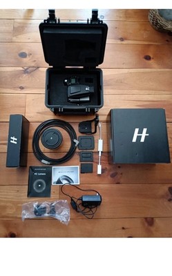 hasselblad h5d-50c wifi + Hasselblad 120mm f/4 HC Macro Lens