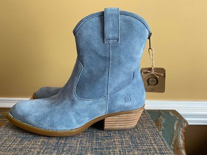 born wynd boots