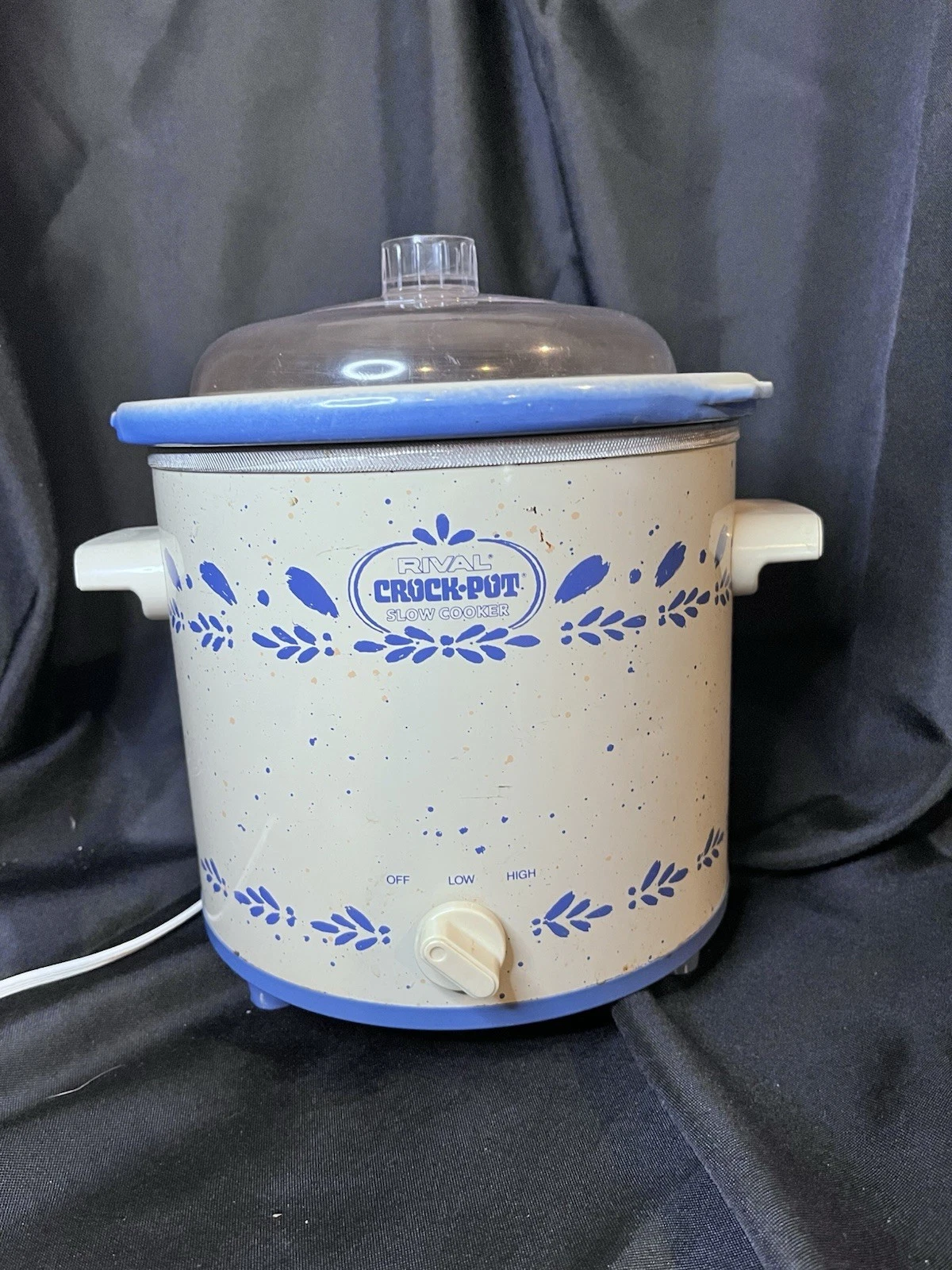 Rival Crock Pot Stoneware Slow Cooker 3.5 qt with Lid Plastic Blue Floral Works