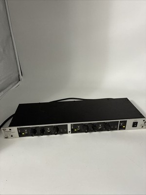 Behringer Suppressor De-Esser Feedback Processor DE-102