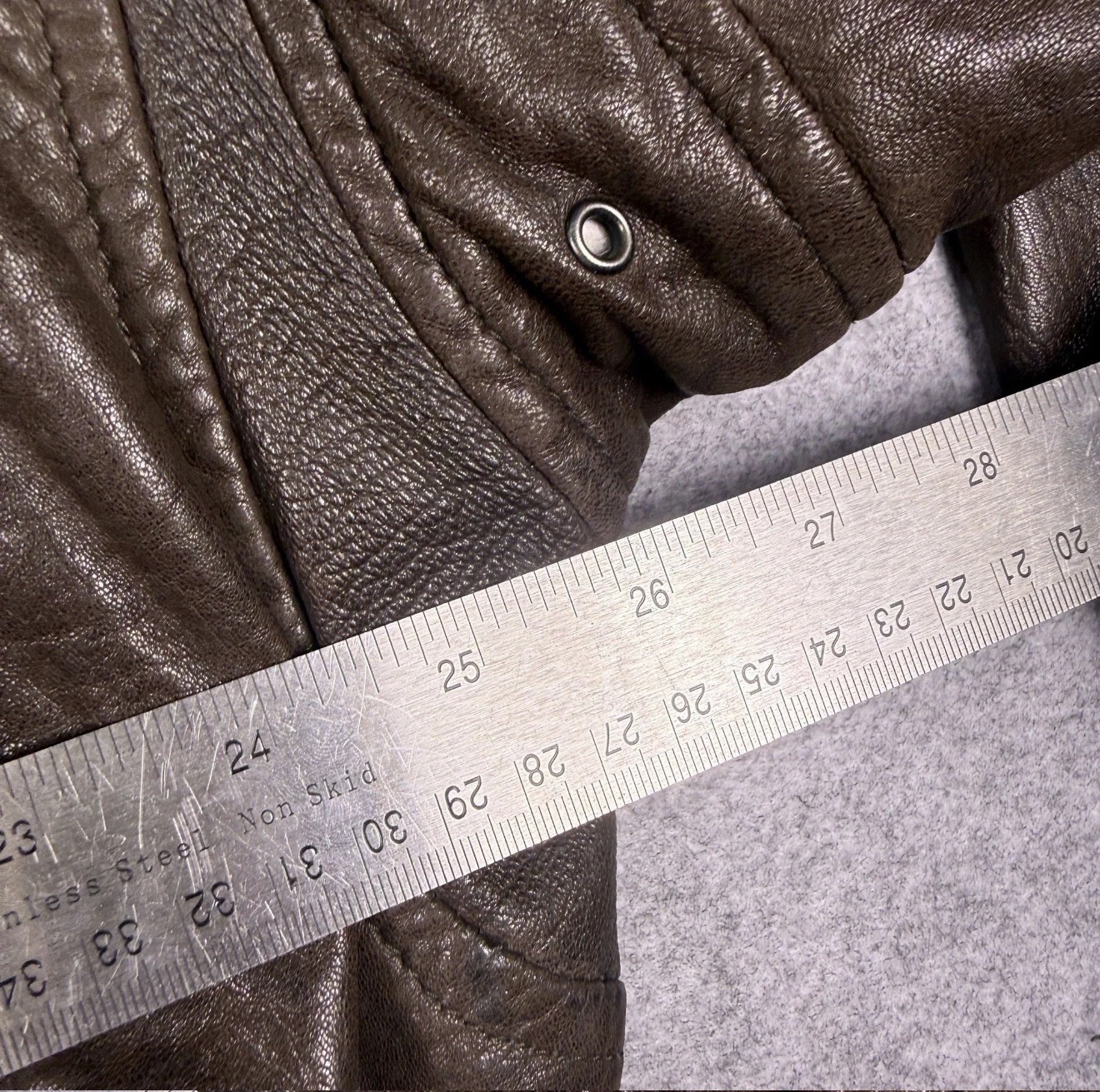 Robert Comstock 1980s Brown Leather Bomber Jacket Lined Full Zip Stand Collar XL image 5
