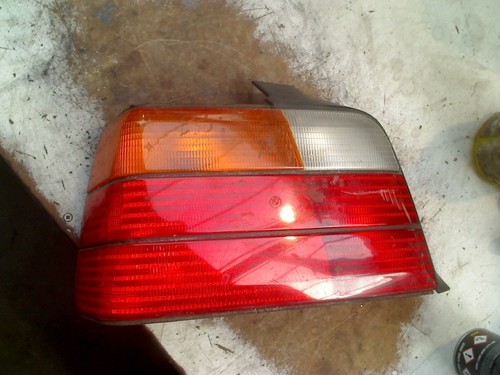 RÜCKLICHT LINKS BMW 3 serie (E36/4) Sedan 3.0 24V (S50-B30(306S1)) 1995