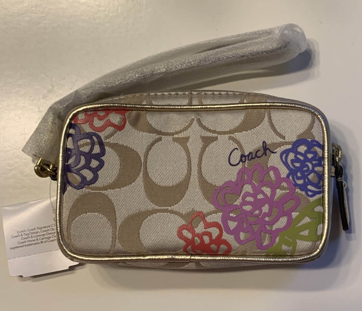 Coach F62313 Daisy Applique Floral EW Multi Pouch Case Wristlet