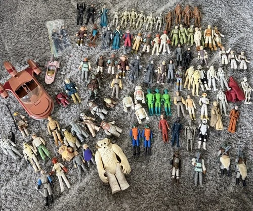 vintage star wars 70s 80s Figure Lot With Some Accessories 90+ Figures