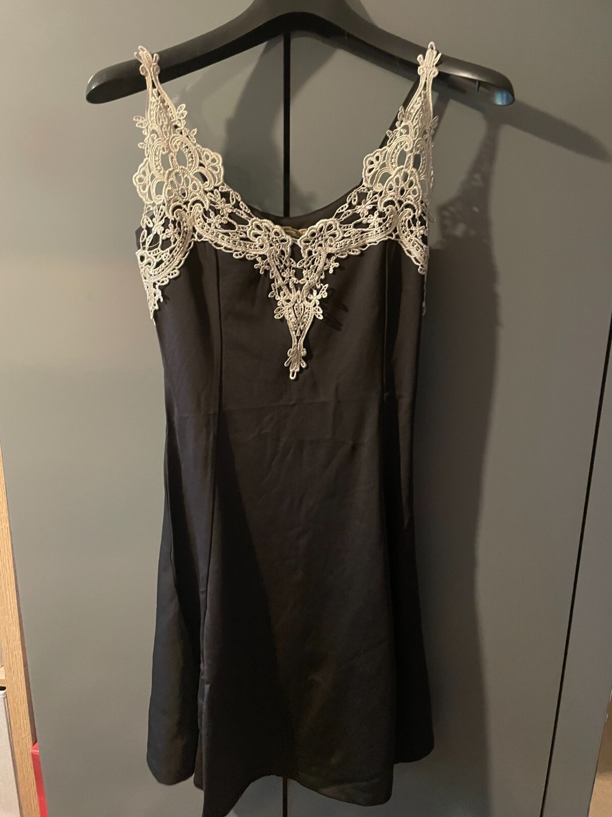 Black lace contrast sleeveless dress size S