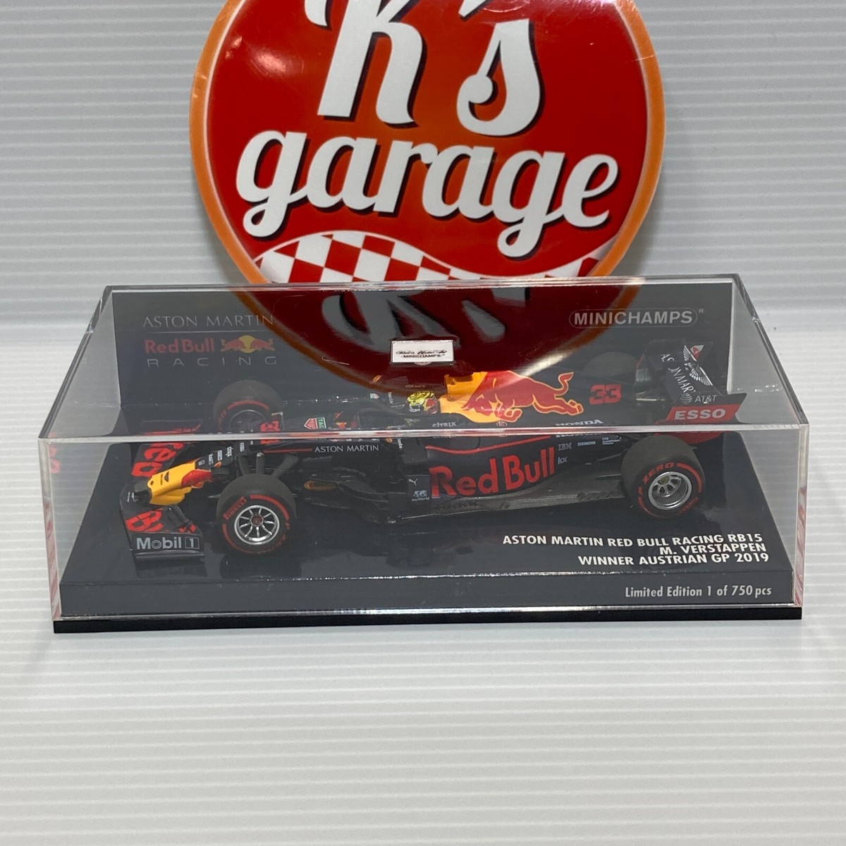 MINICHAMPS 1/43 Aston Martin Redbull RB15 Max Verstappen Austrian