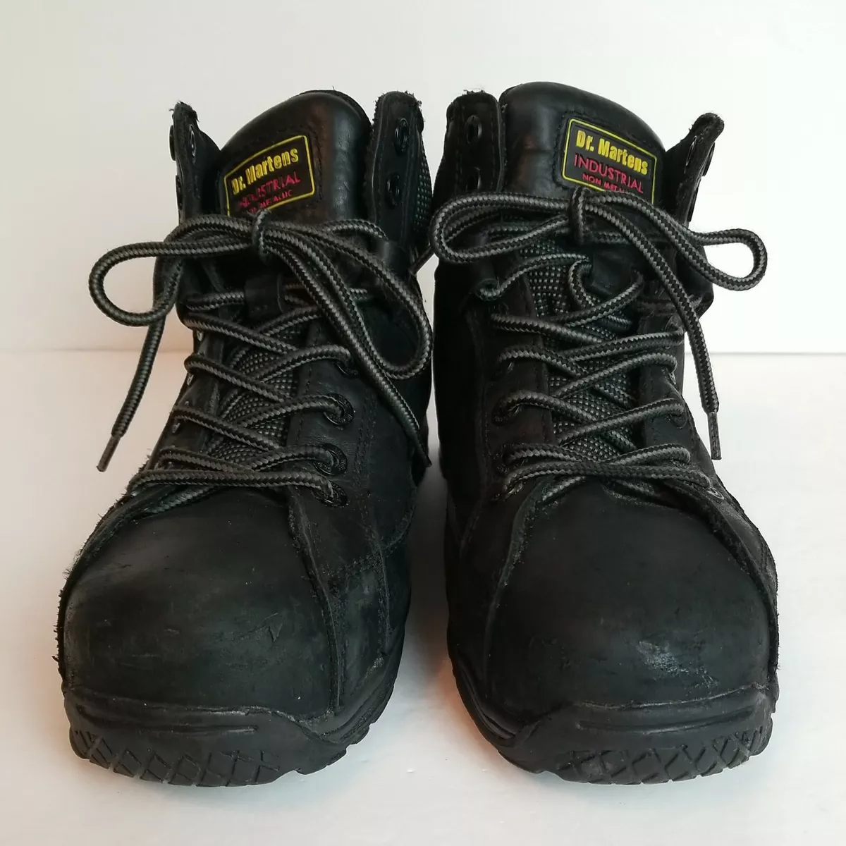 Pretty into it. Firth DM Work Waterproof Steel Toe Safety Boots 🤌 :  r/DrMartens