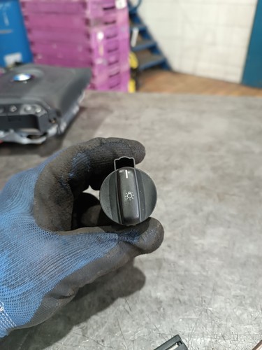 Original BMW 7er E38 5er E39 Schalter Licht Lichtschalter 8363683