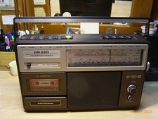 Grundig Radiorecorder RR 220, Radio OK. Antenne OK. Cass.defekt.