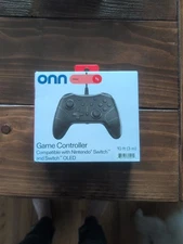 Onn Wired Nintendo Switch Controller SHIPS FROM USA WITHIN 12HRS
