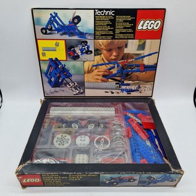 Lego Technic 8050 Universal Building Set with 4.5V Motor - 100% Complete in Box