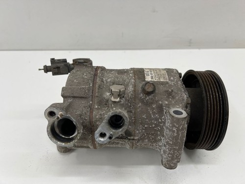 Volkswagen Polo V 6R 2015 Klimakompressor Pumpe 5Q0820803G Benzin 66kW