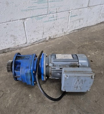   IEC-DFT80NA 1HP 3-Phase Motor w/ Varmec In-Line Gear Reducer #tk