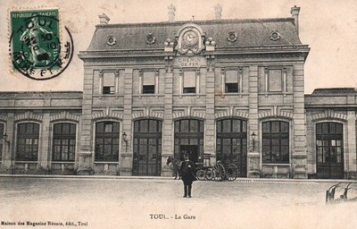 POSTCARD TOUL - MEURTHE-ET-MOSELLE - 54 - LA GARE