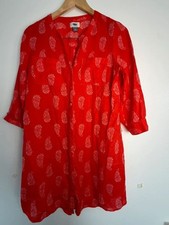 Old Navy Petite Red Paisley Button Front Tunic Blouse with Attached Cami Size M