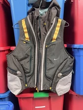 Nike ISPA Adapt Modular Vest Smoky Mauve Hooded HF6402-227 Size Large L