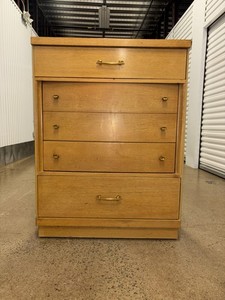 Vintage Mid Century Oak 4 Drawer Dresser by Bassett