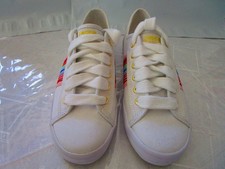 New Keds Women's Sneaker, size 6.5