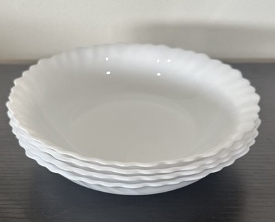 Set of 4 Arcopal France Scalloped Bowls Swirl Low Bowls Vintage White Milk Glass