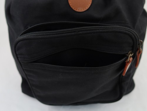 NEW! RARE! Disney Quest 1990’s Canvas Slingback Backpack Black Disney Springs - 第 8/12 張圖片
